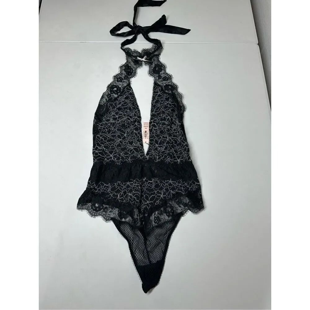 NWT Victoria's Secret BLACK Medium VerySexy Lace High Neck Halter Teddy Bodysuit
